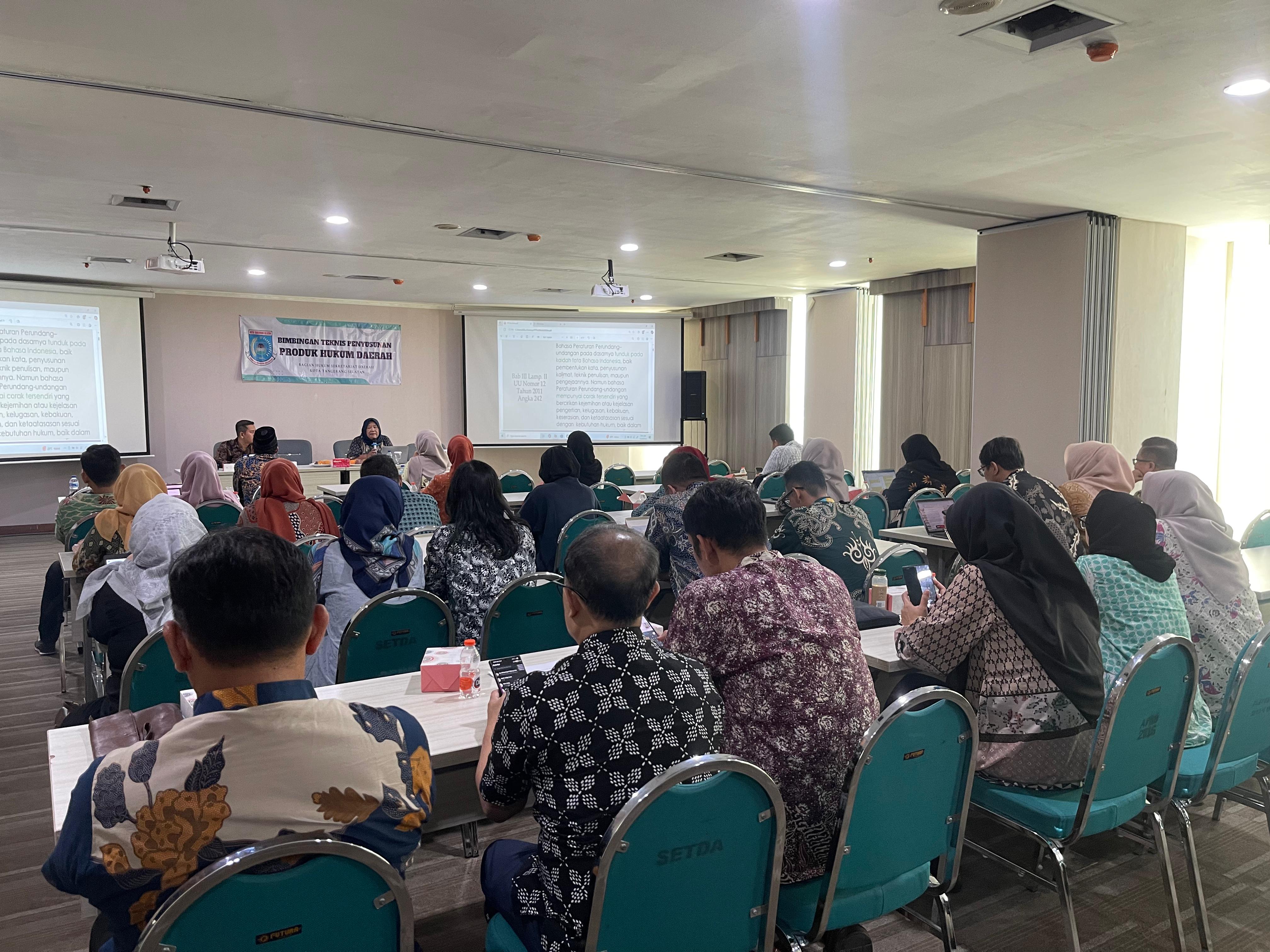 Bimbingan Teknis Penyusunan Produk Hukum Daerah Tahun 2025 tentang Raperwal Pemeliharaan dan Perlindungan Pohon di Wilayah Kota Tangerang Selatan